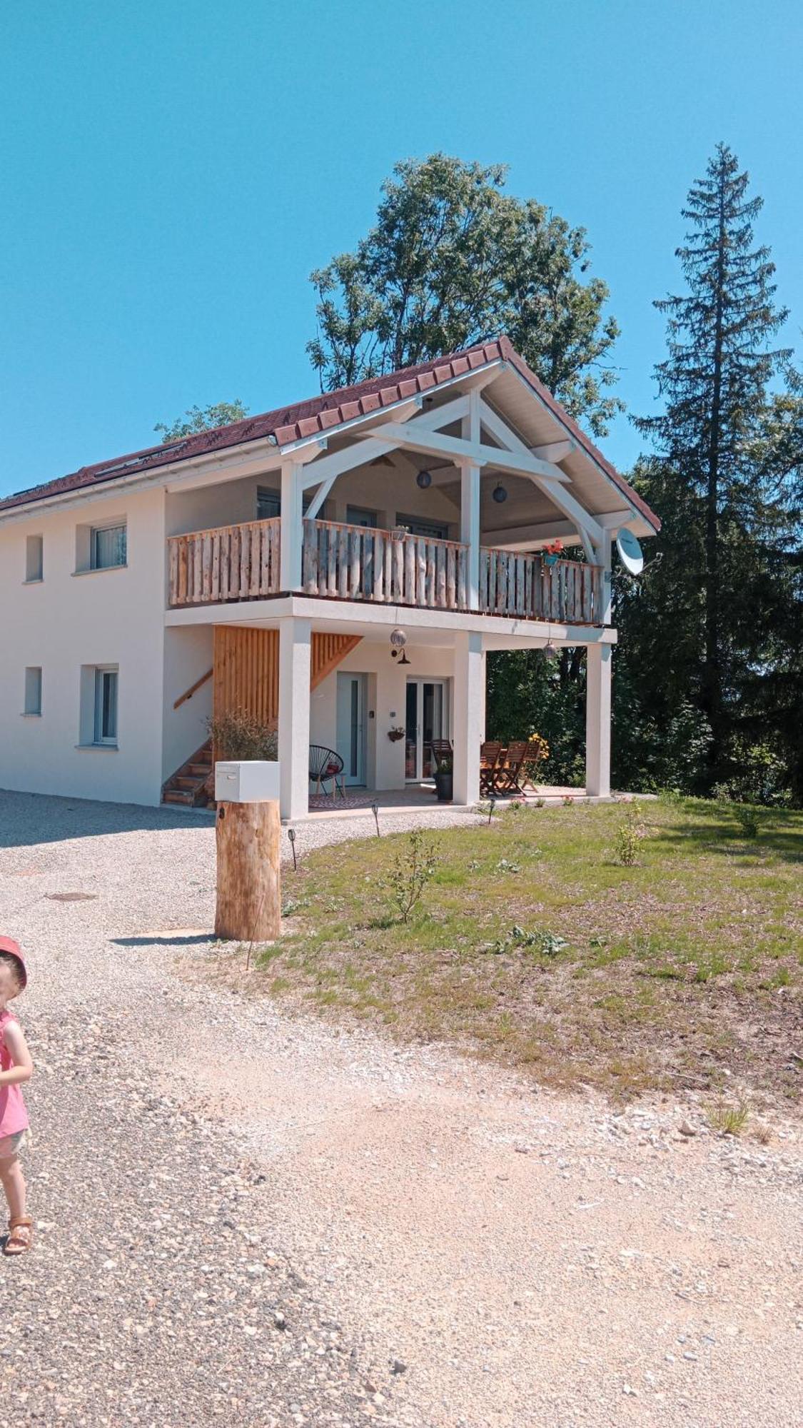 Gite Des Roches La Chaux-du-Dombief Exterior foto